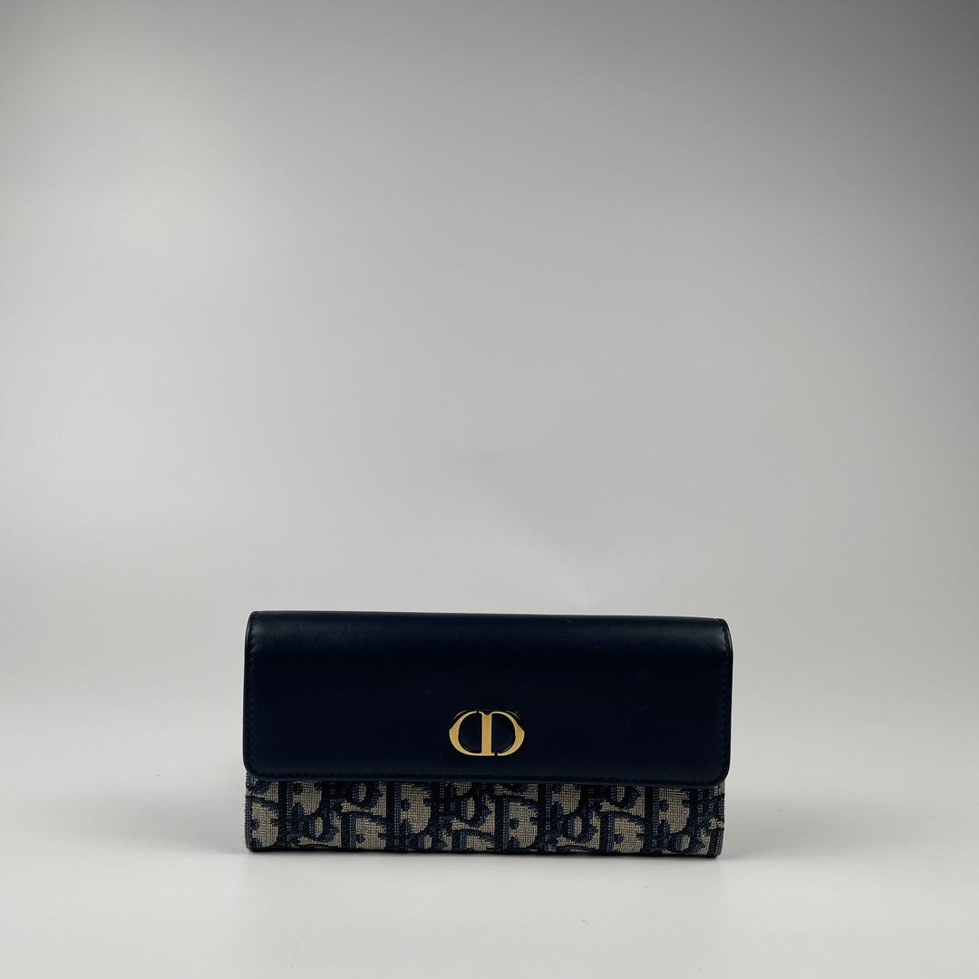 Dior 30 Montaigne Violet