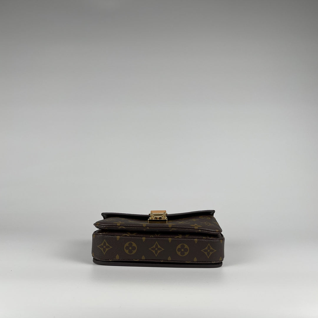 Louis Vuitton Pochette Metis
