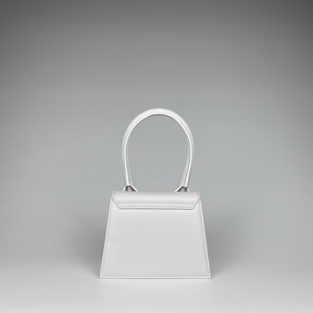 Jacquemus The Medium Chiquito White